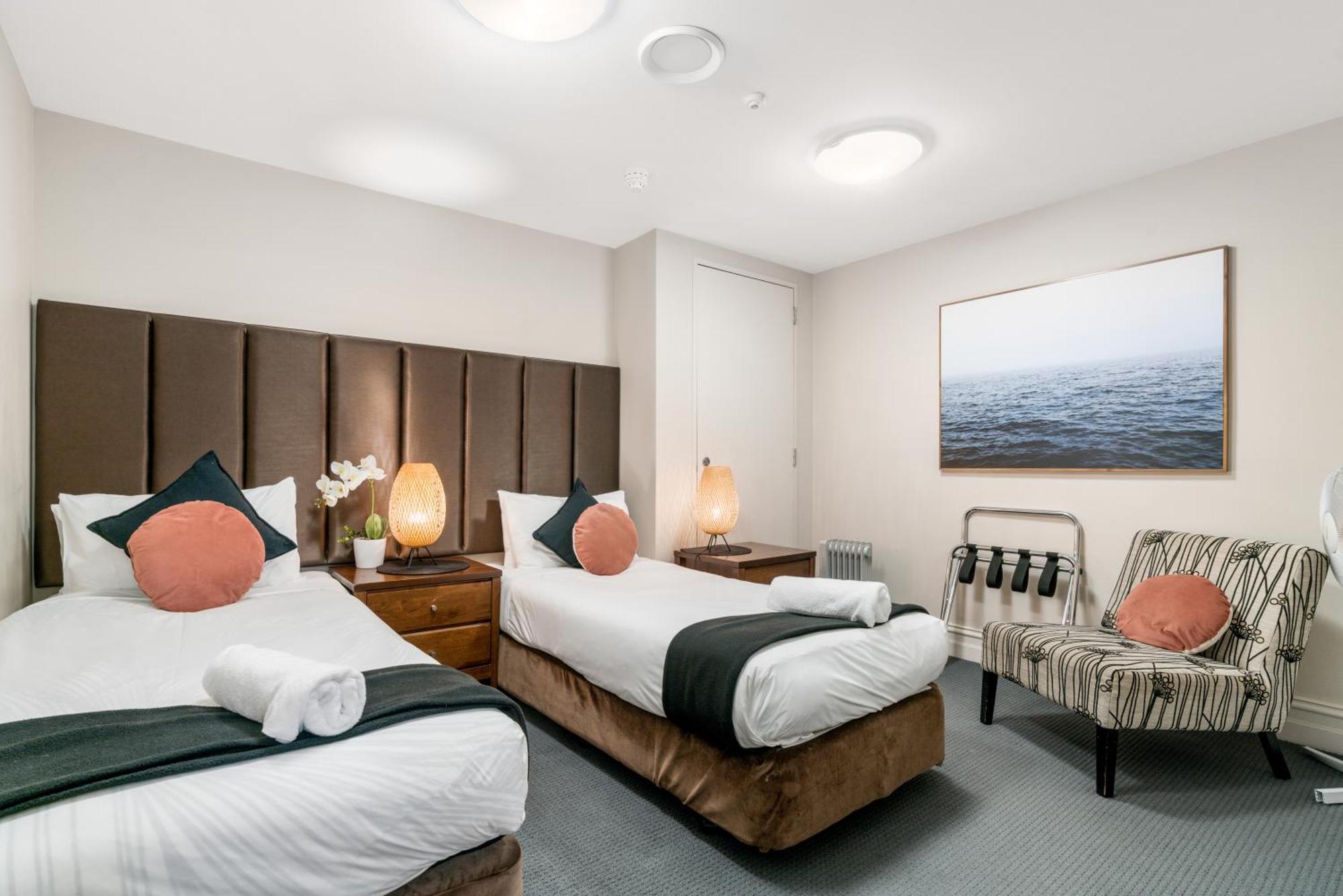 The Beacon - 2 Bedroom Town Center Apartment Queenstown Exterior photo